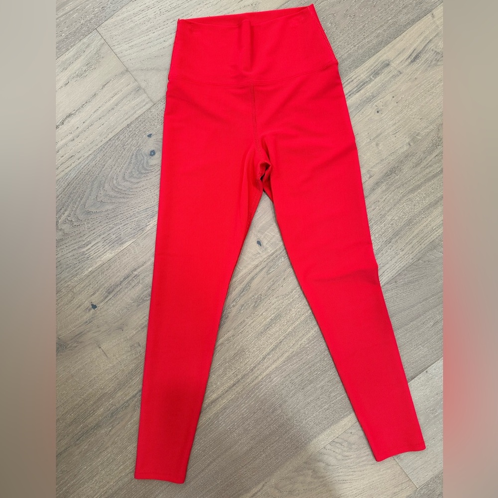 NWT: BEACH RIOT SPORT LEGGINGS
